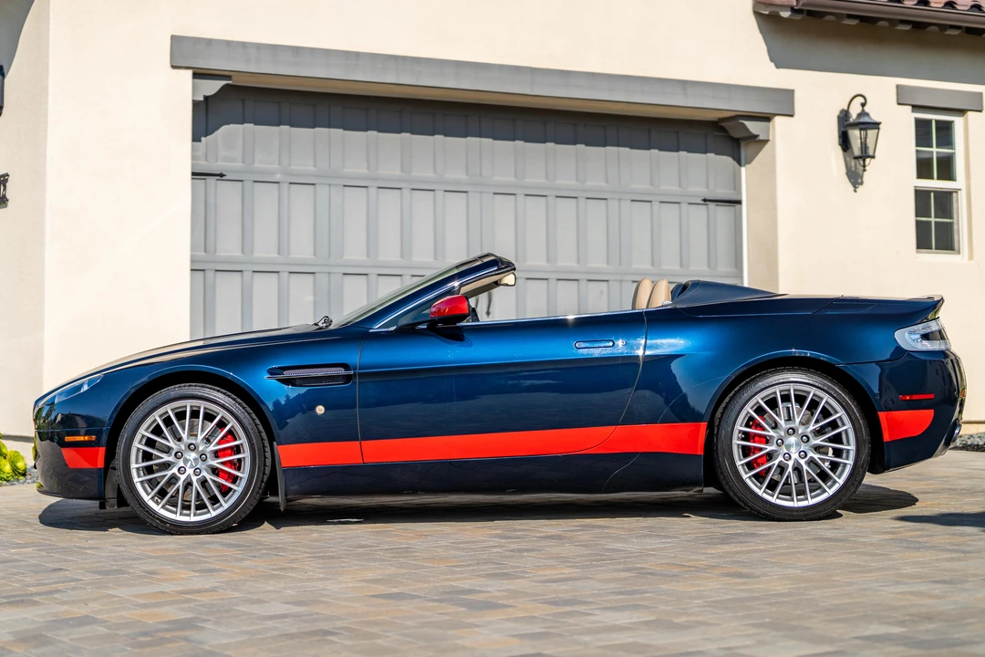 2009 Aston Martin V8 Vantage (2006-2017) - Image 7 of 31