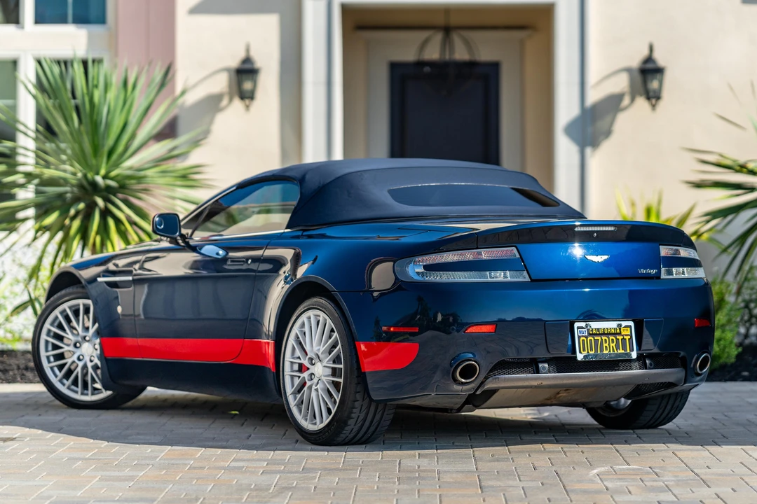 2009 Aston Martin V8 Vantage (2006-2017) - Image 12 of 31