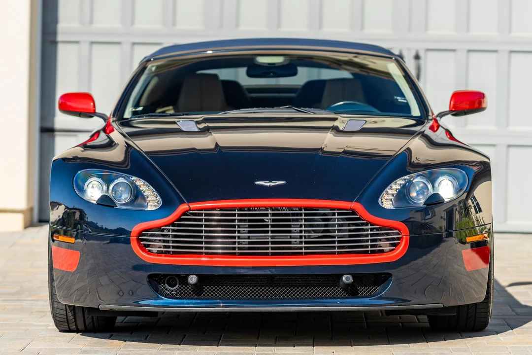 2009 Aston Martin V8 Vantage (2006-2017) - Image 10 of 31