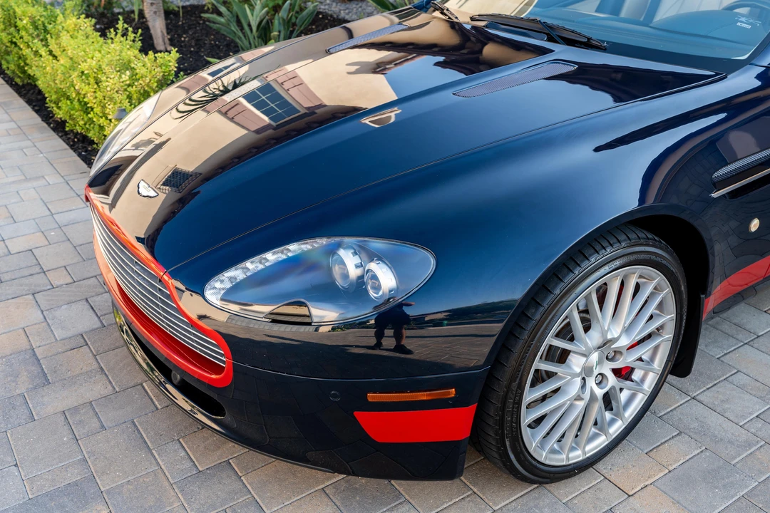 2009 Aston Martin V8 Vantage (2006-2017) - Image 21 of 31