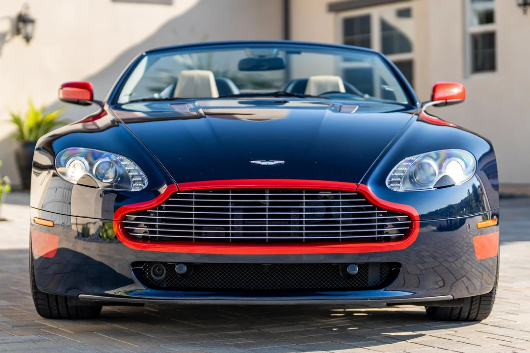 2009 Aston Martin V8 Vantage (2006-2017) - Image 2 of 31