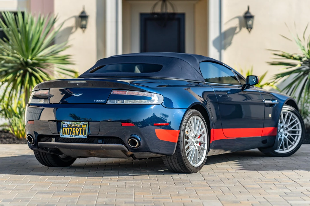 2009 Aston Martin V8 Vantage (2006-2017) - Image 14 of 31