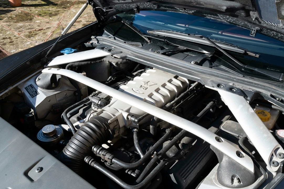 2009 Aston Martin V8 Vantage (2006-2017) - Image 7 of 21