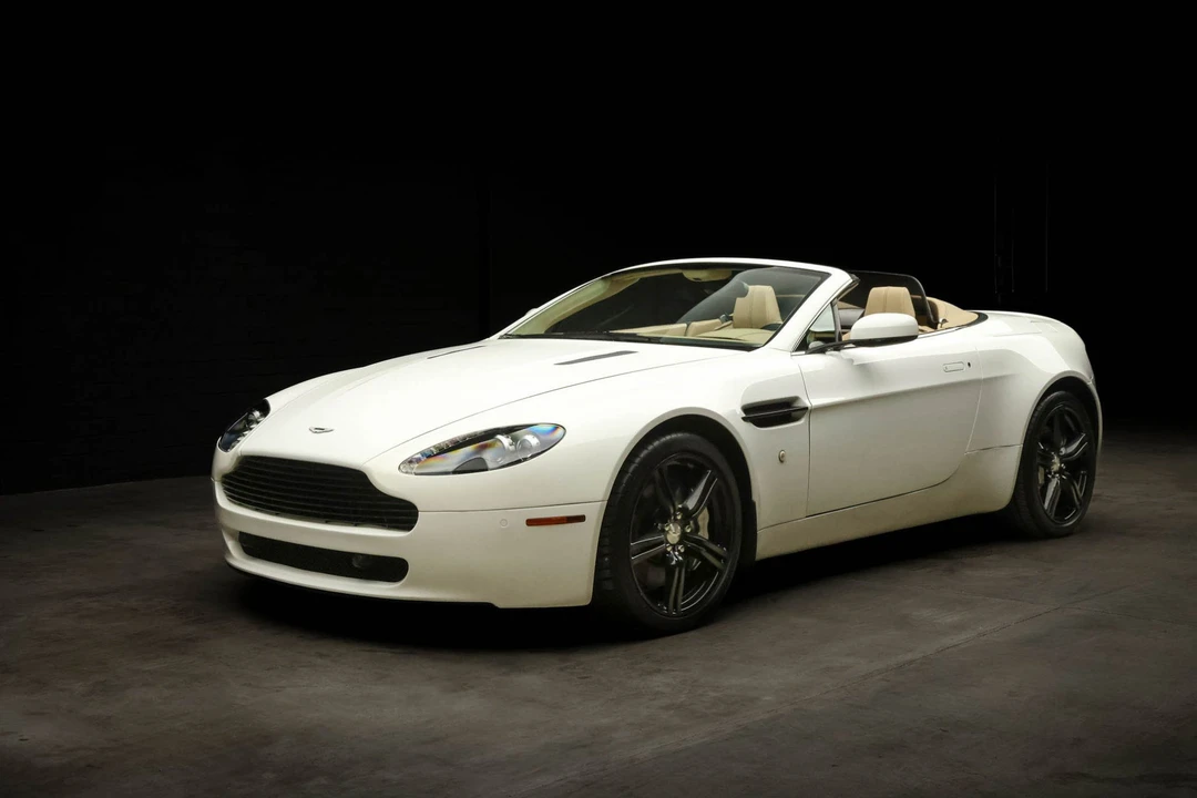 2009 Aston Martin V8 Vantage (2006-2017) - Image 14 of 31