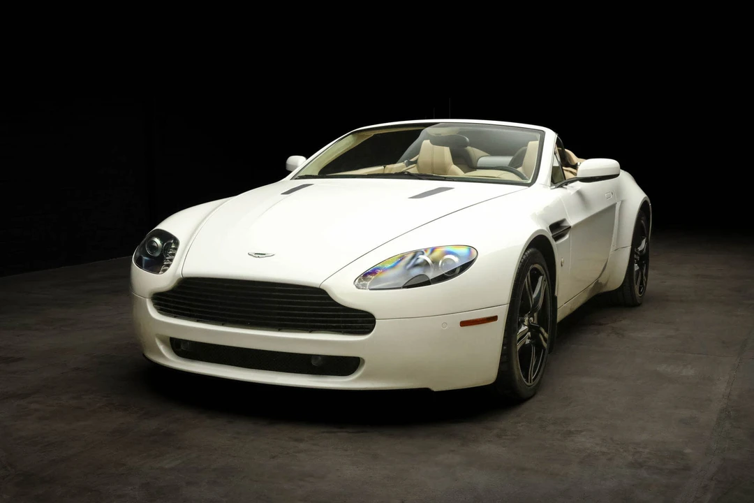 2009 Aston Martin V8 Vantage (2006-2017) - Image 16 of 31