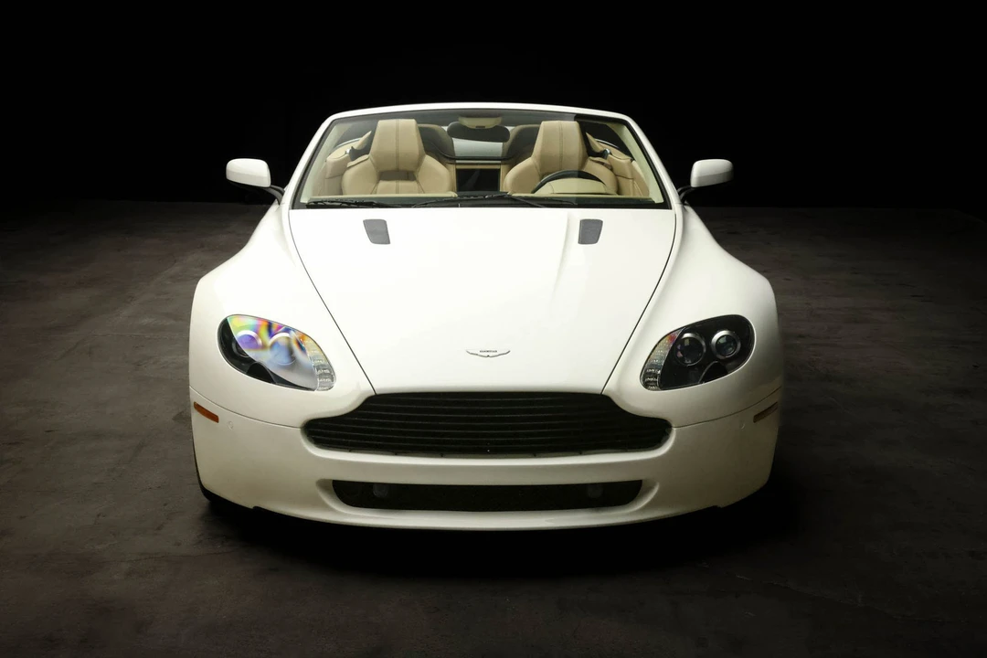 2009 Aston Martin V8 Vantage (2006-2017) - Image 19 of 31