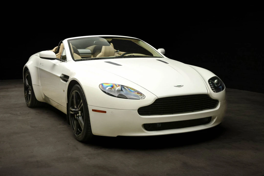2009 Aston Martin V8 Vantage (2006-2017) - Image 24 of 31