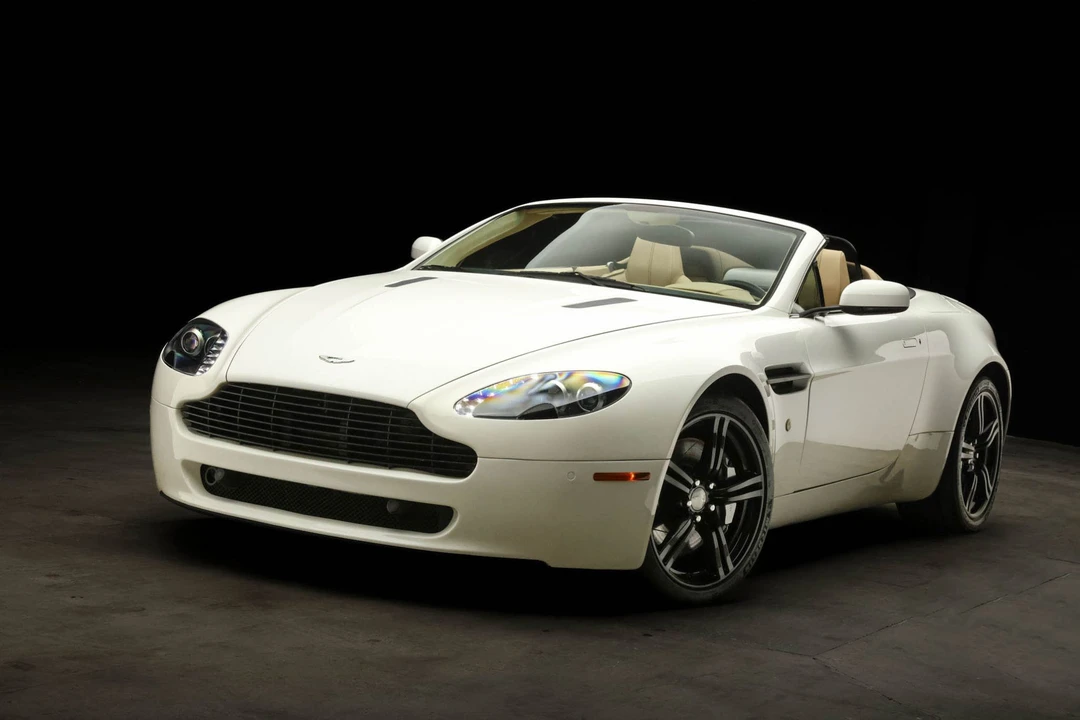 2009 Aston Martin V8 Vantage (2006-2017) - Image 15 of 31
