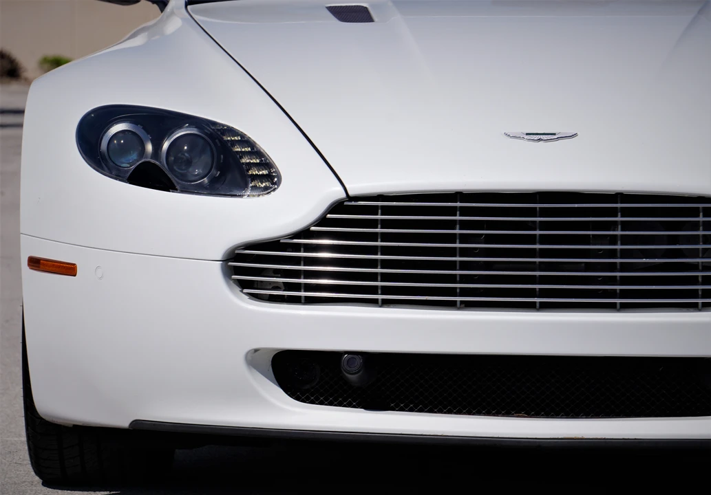 2009 Aston Martin Vantage - Image 6 of 31