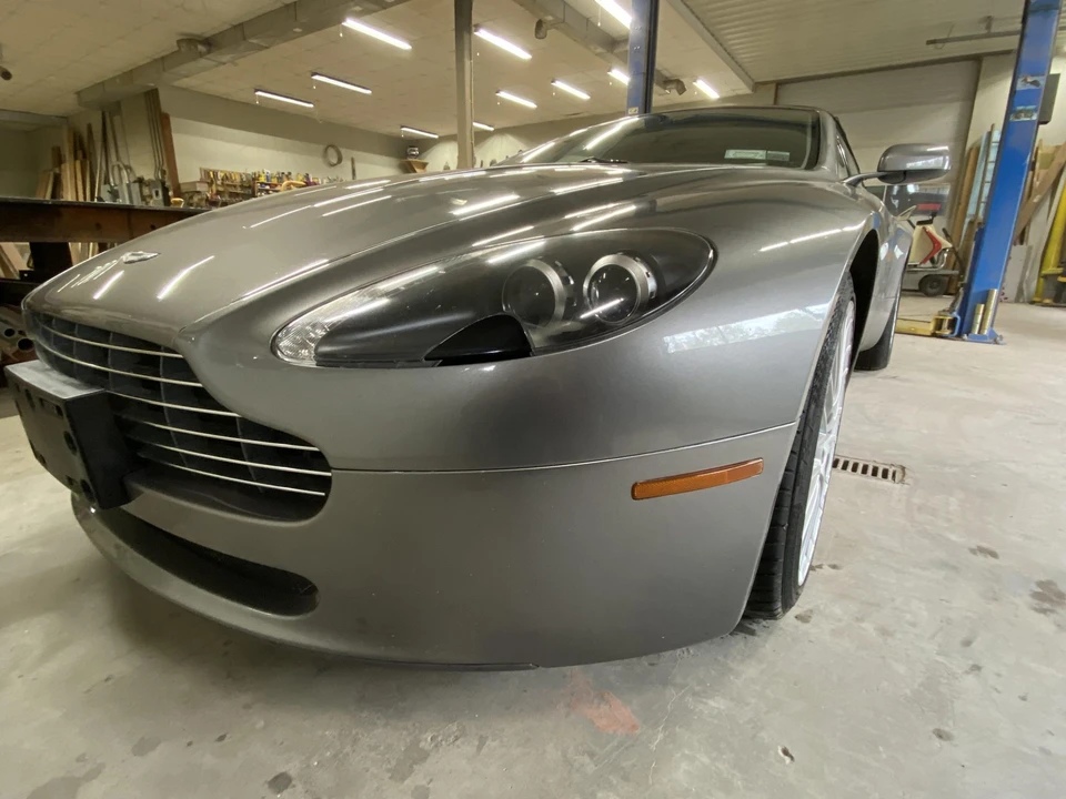 2009 Aston Martin V8 Vantage (2006-2017) - Image 14 of 31