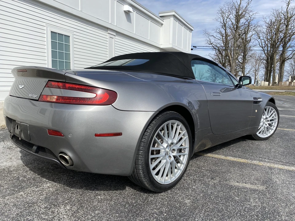2009 Aston Martin V8 Vantage (2006-2017) - Image 6 of 31