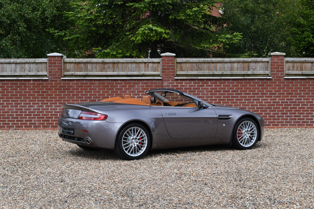 2009 Aston Martin V8 Vantage (2006-2017) - Image 2 of 28