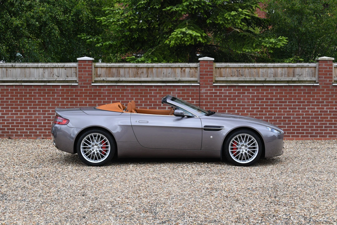2009 Aston Martin V8 Vantage (2006-2017) - Image 5 of 28
