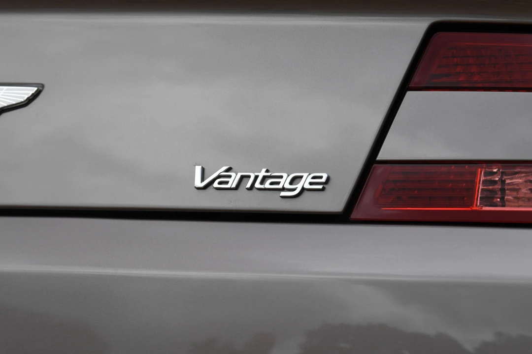 2009 Aston Martin V8 Vantage (2006-2017) - Image 26 of 28