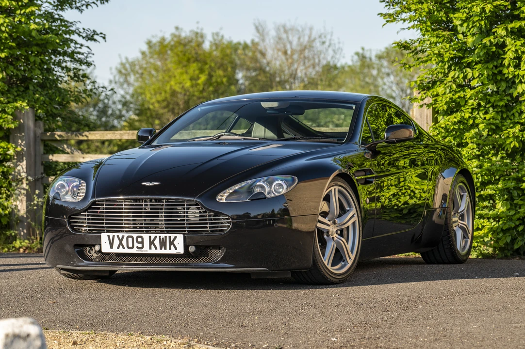 2009 Aston Martin V8 Vantage (2006-2017) - Image 3 of 31