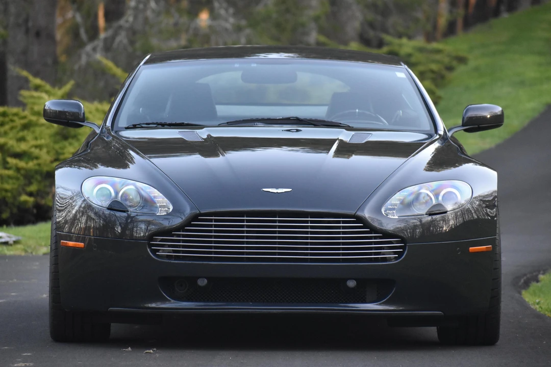 2009 Aston Martin V8 Vantage (2006-2017) - Image 2 of 31