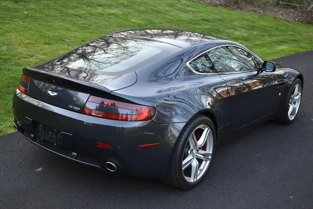 2009 Aston Martin V8 Vantage (2006-2017) - Image 4 of 31