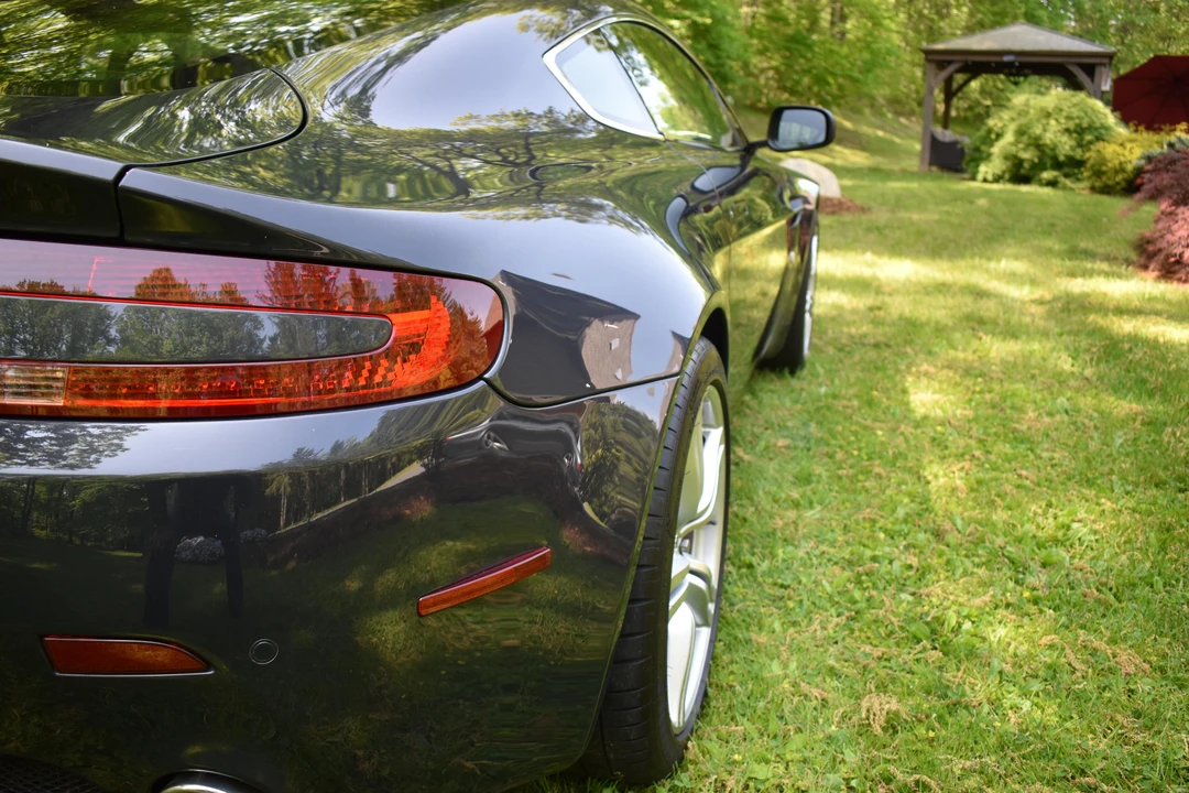 2009 Aston Martin V8 Vantage (2006-2017) - Image 26 of 31