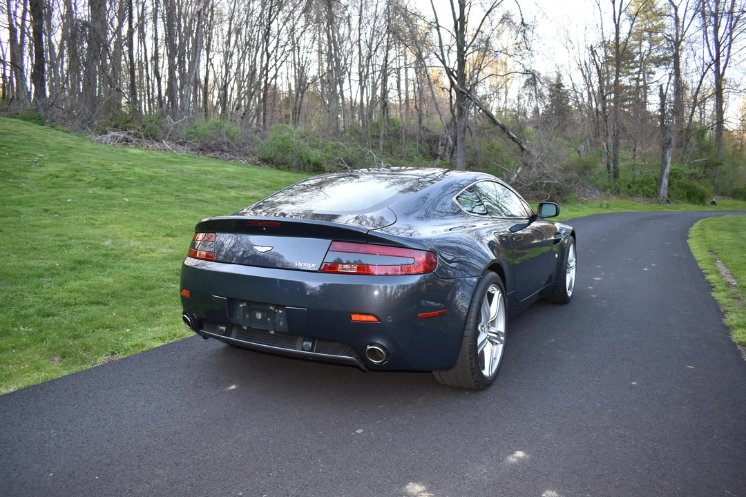 2009 Aston Martin V8 Vantage (2006-2017) - Image 16 of 31