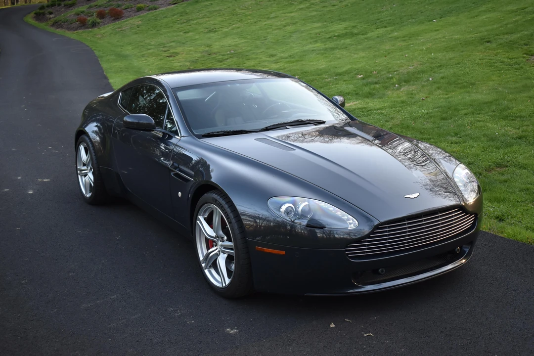 2009 Aston Martin V8 Vantage (2006-2017) - Image 22 of 31