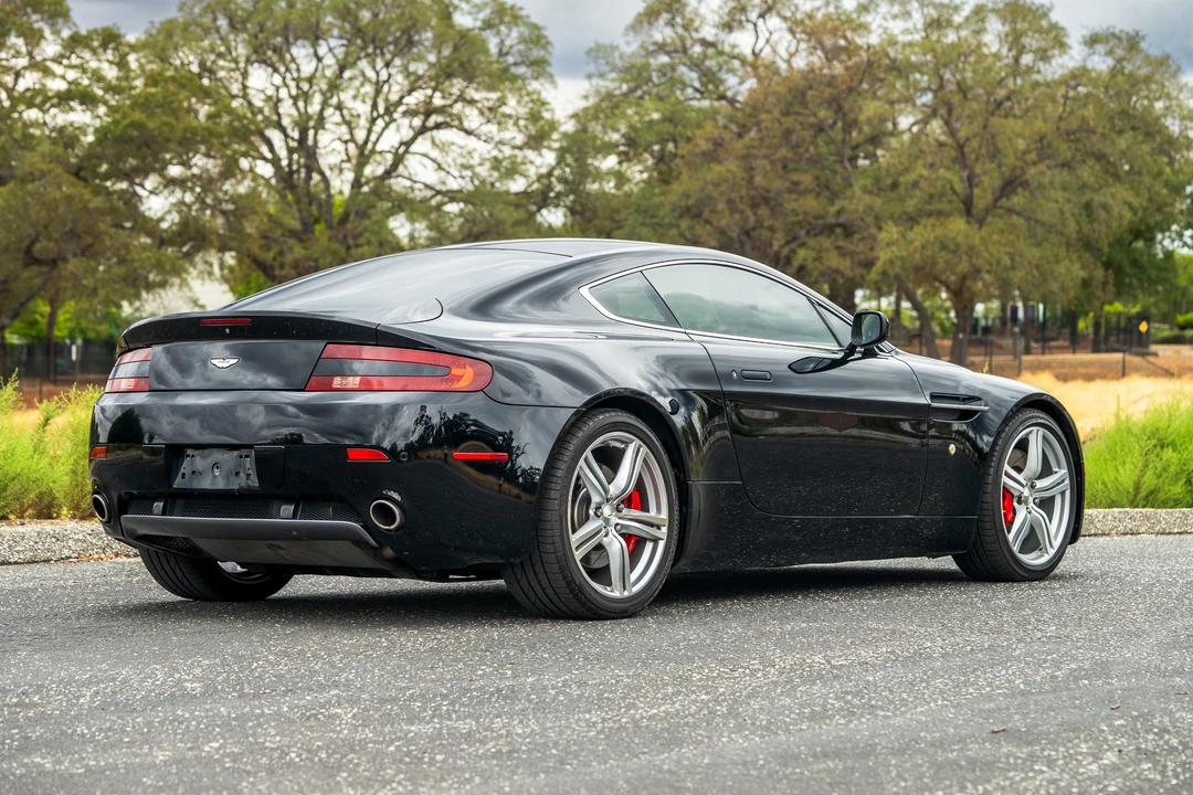 2009 Aston Martin V8 Vantage (2006-2017) - Image 12 of 31