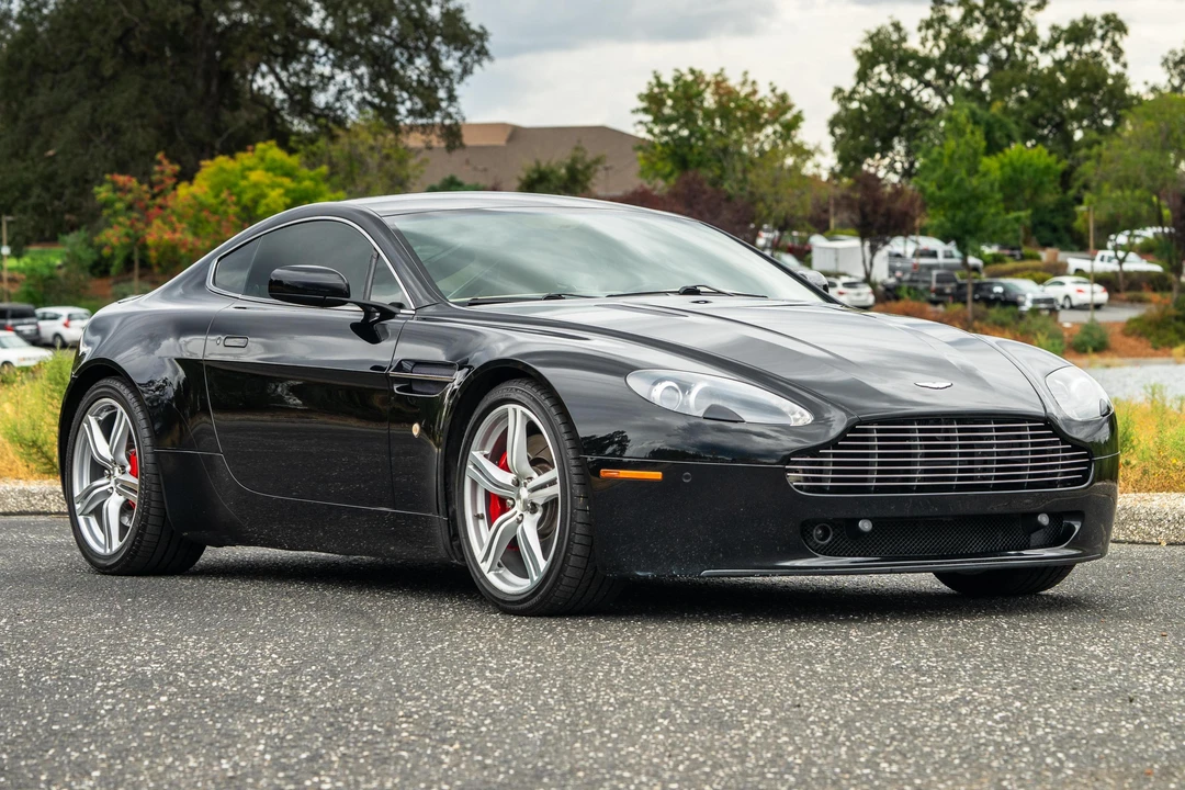 2009 Aston Martin V8 Vantage (2006-2017) - Image 15 of 31