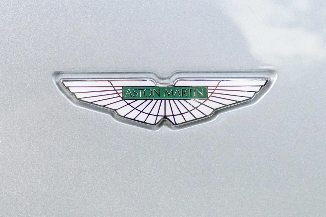 2009 Aston Martin V8 Vantage (2006-2017) - Image 26 of 31