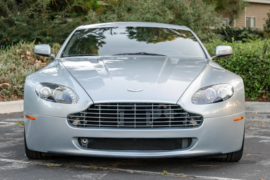 2009 Aston Martin V8 Vantage (2006-2017) - Image 2 of 31
