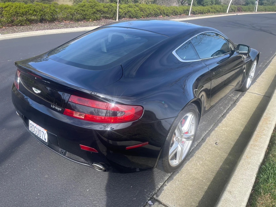 2009 Aston Martin V8 Vantage (2006-2017) - Image 11 of 31