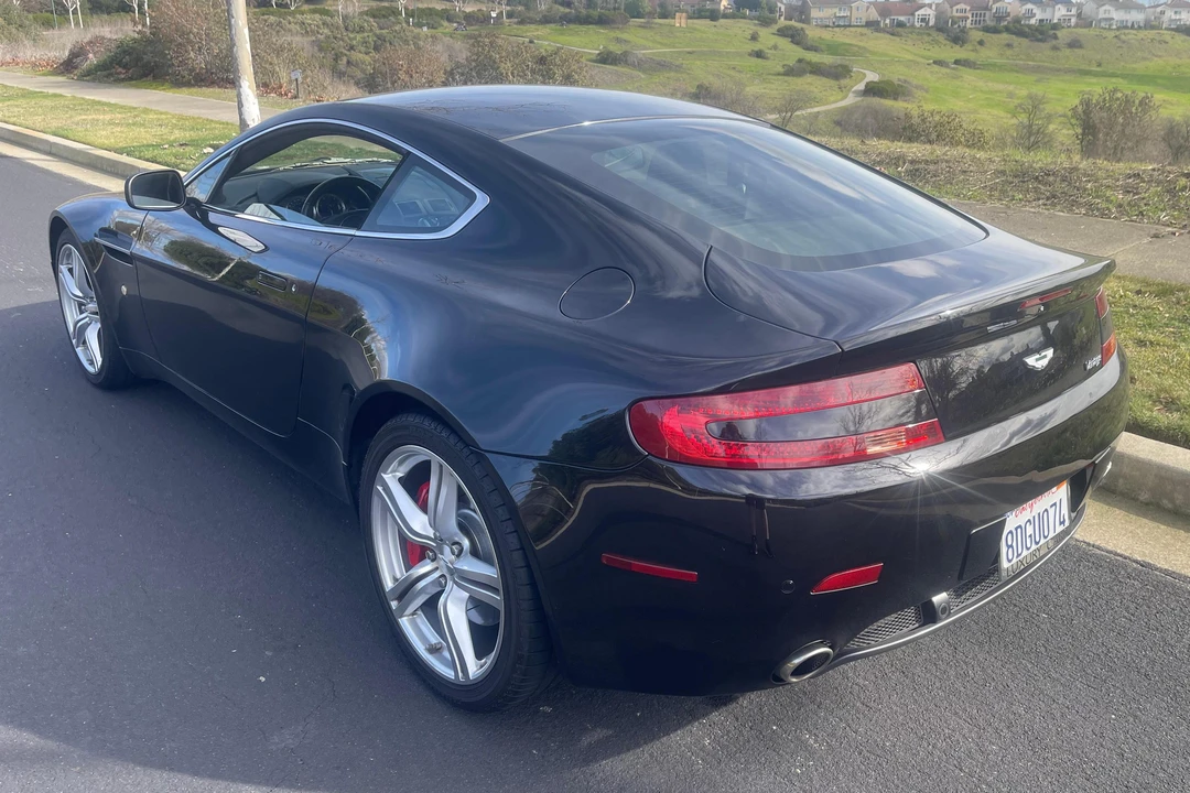 2009 Aston Martin V8 Vantage (2006-2017) - Image 4 of 31