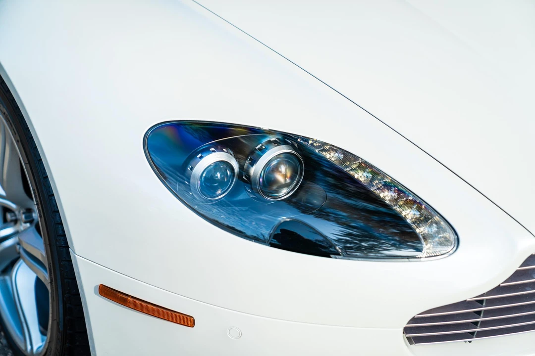 2009 Aston Martin V8 Vantage (2006-2017) - Image 28 of 31