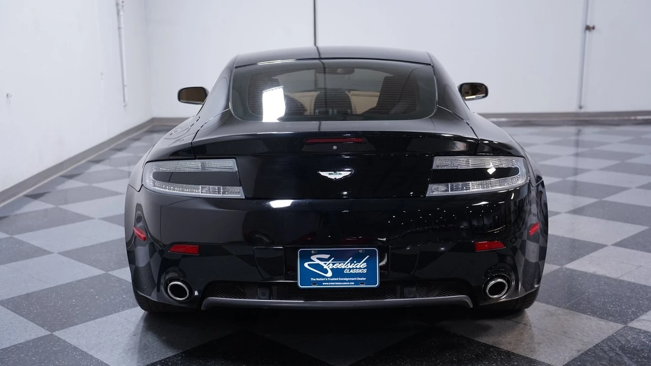 2009 Aston Martin V8 Vantage (2006-2017) - Image 10 of 12