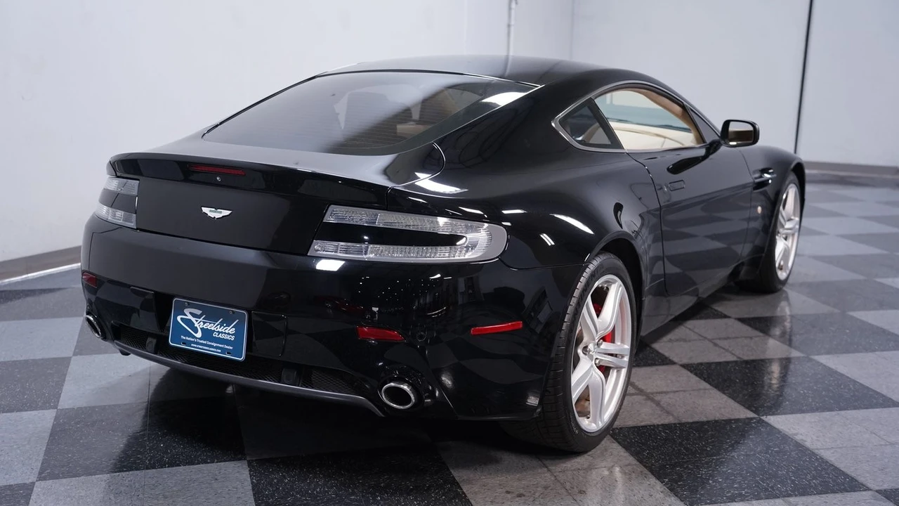 2009 Aston Martin V8 Vantage (2006-2017) - Image 11 of 12