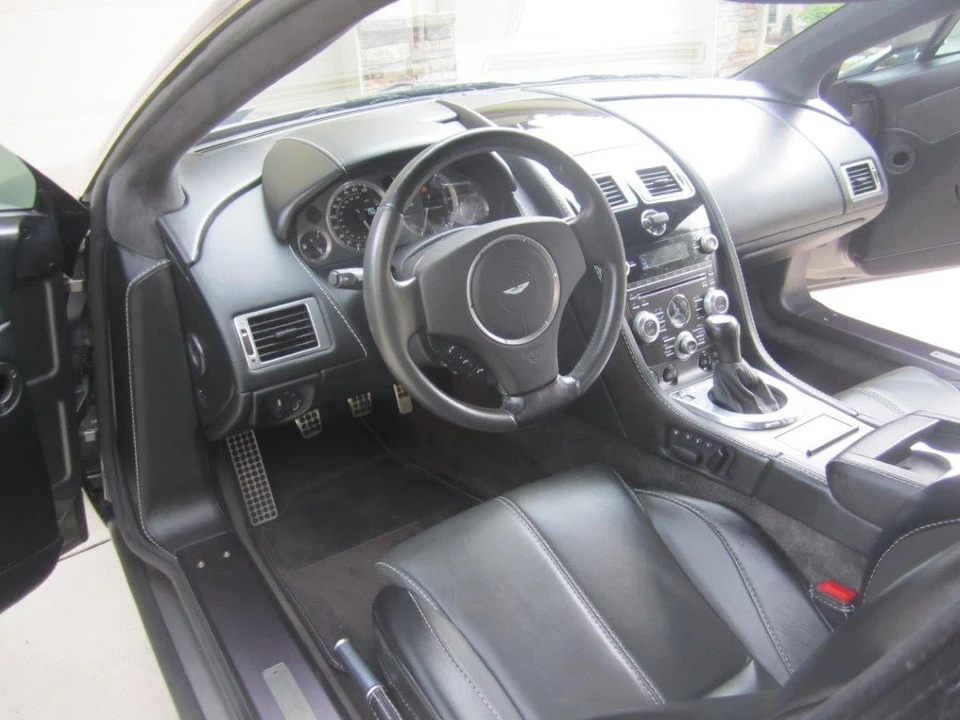 2009 Aston Martin V8 Vantage (2006-2017) - Image 3 of 5