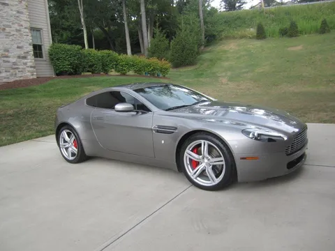 2009 Aston Martin V8 Vantage