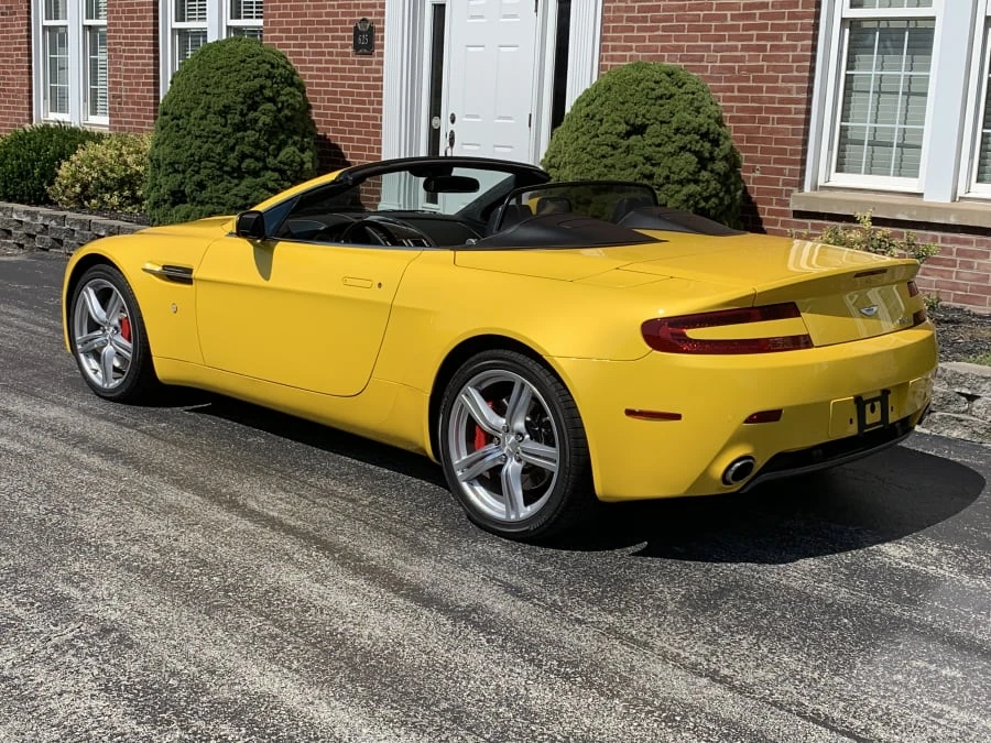 2009 Aston Martin V8 Vantage (2006-2017) - Image 3 of 10