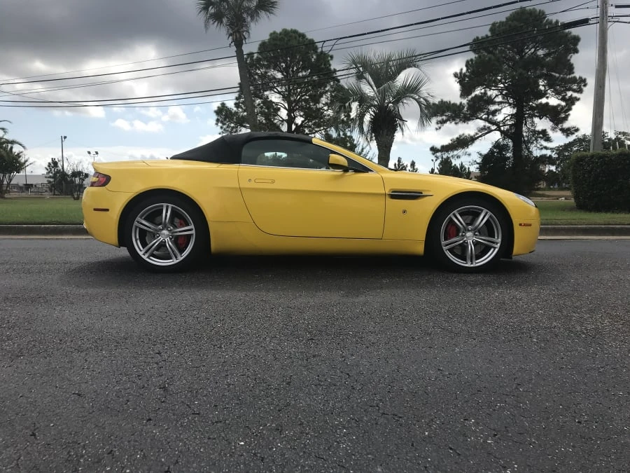 2009 Aston Martin V8 Vantage (2006-2017) - Image 2 of 10