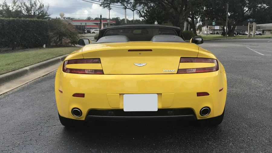 2009 Aston Martin V8 Vantage (2006-2017) - Image 8 of 10