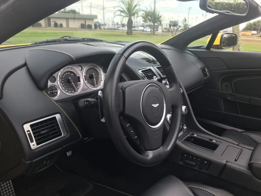 2009 Aston Martin V8 Vantage (2006-2017) - Image 5 of 10