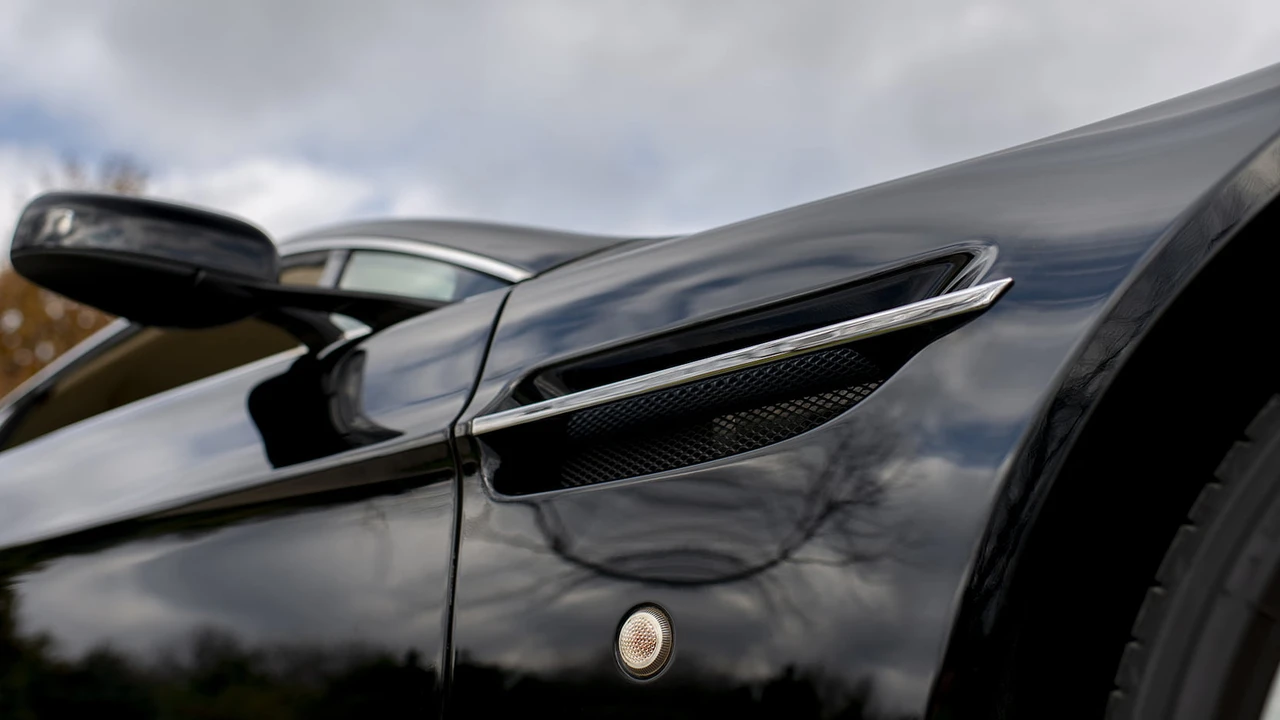 2009 Aston Martin V8 Vantage (2006-2017) - Image 22 of 24