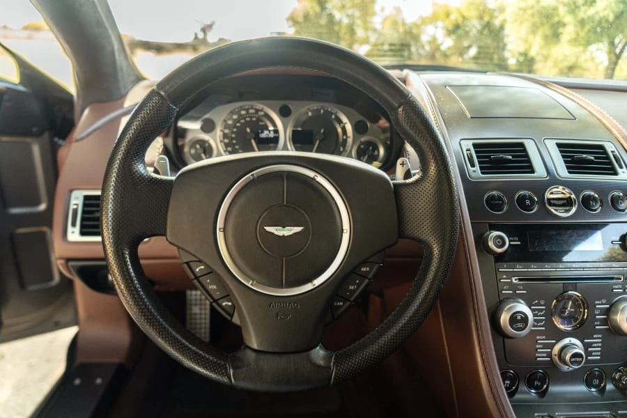 2009 Aston Martin V8 Vantage (2006-2017) - Image 27 of 31