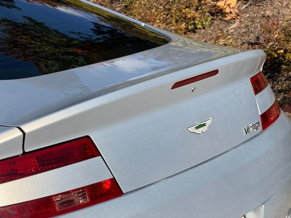2009 Aston Martin V8 Vantage (2006-2017) - Image 11 of 21