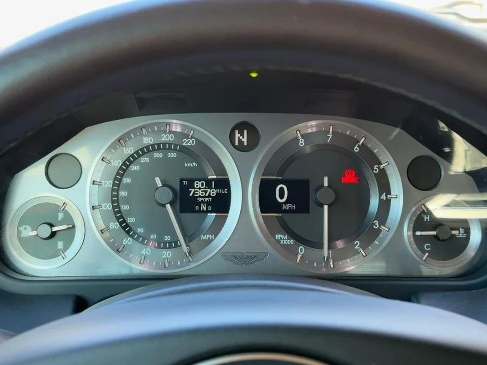 2009 Aston Martin V8 Vantage (2006-2017) - Image 8 of 21