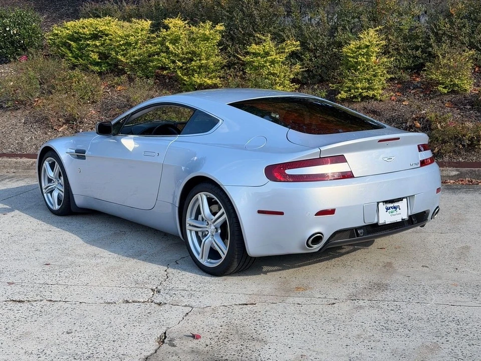 2009 Aston Martin V8 Vantage (2006-2017) - Image 2 of 21
