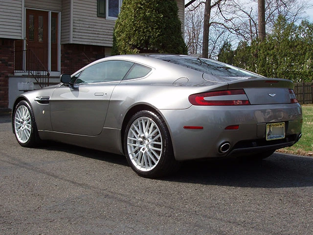 2009 Aston Martin Vantage - Image 3 of 5