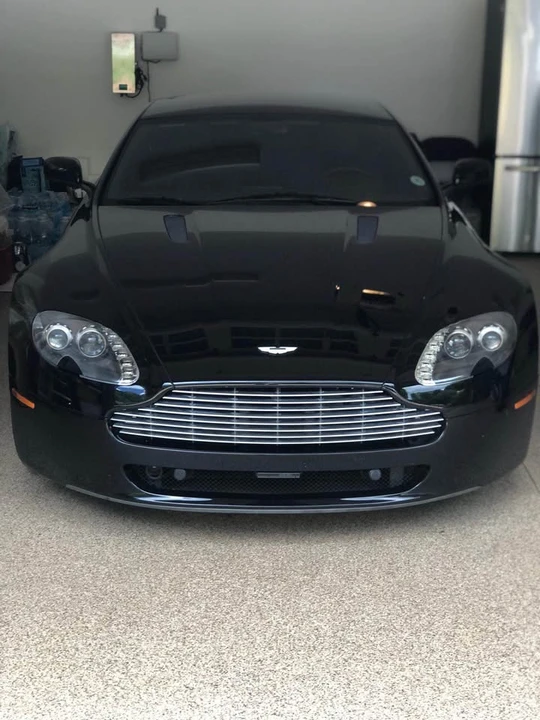 2009 Aston Martin V8 Vantage (2006-2017) - Image 2 of 5