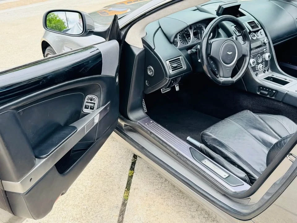 2009 Aston Martin DB9 - Image 11 of 19
