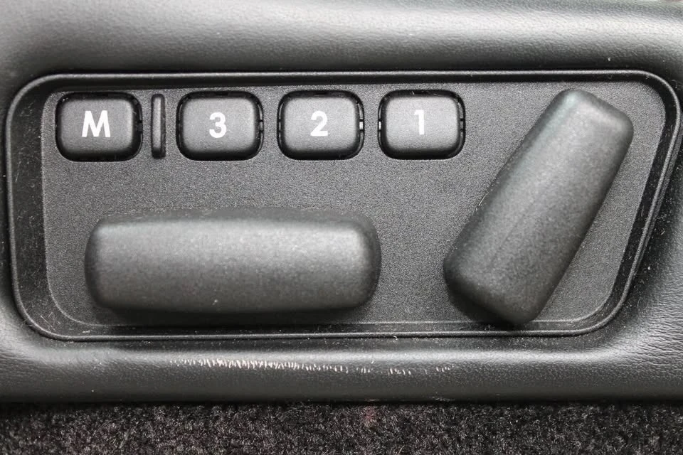 2009 Aston Martin V8 Vantage (2006-2017) - Image 20 of 20