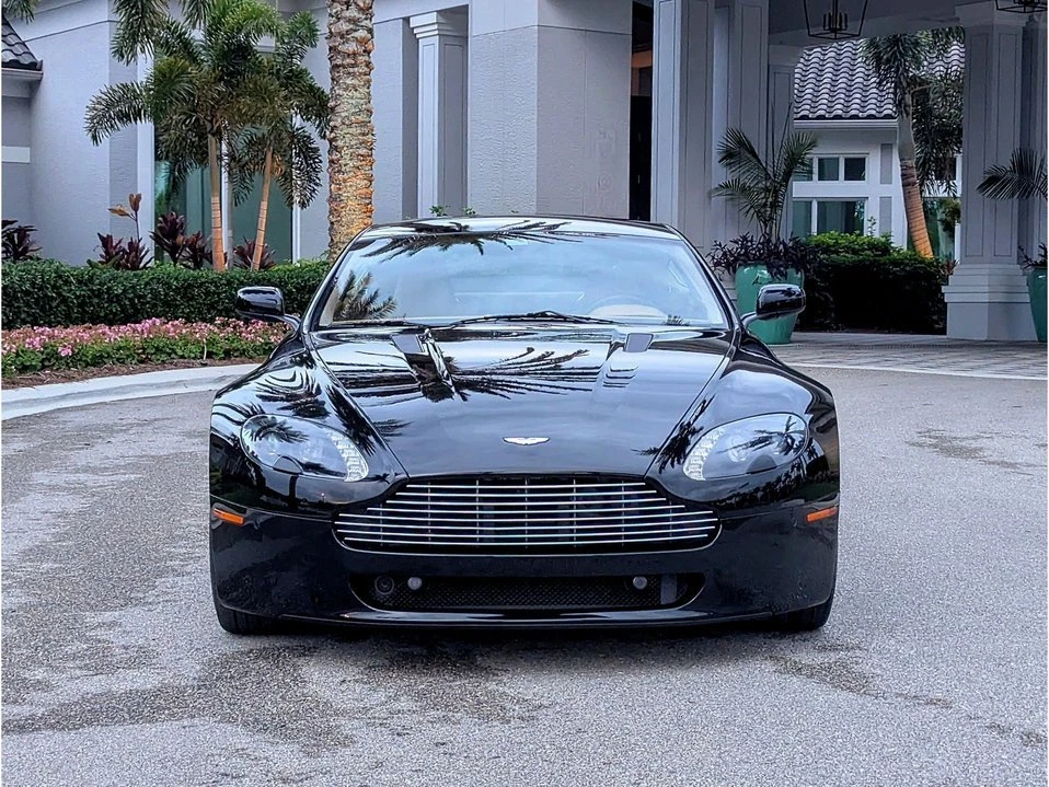 2009 Aston Martin V8 Vantage (2006-2017) - Image 15 of 20
