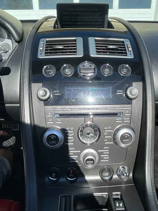 2009 Aston Martin V8 Vantage (2006-2017) - Image 10 of 20